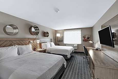 Standard Room with Two Queen Beds