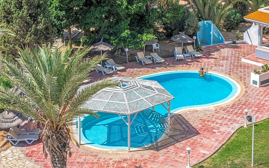 Marhaba Royal Salem - Family Only