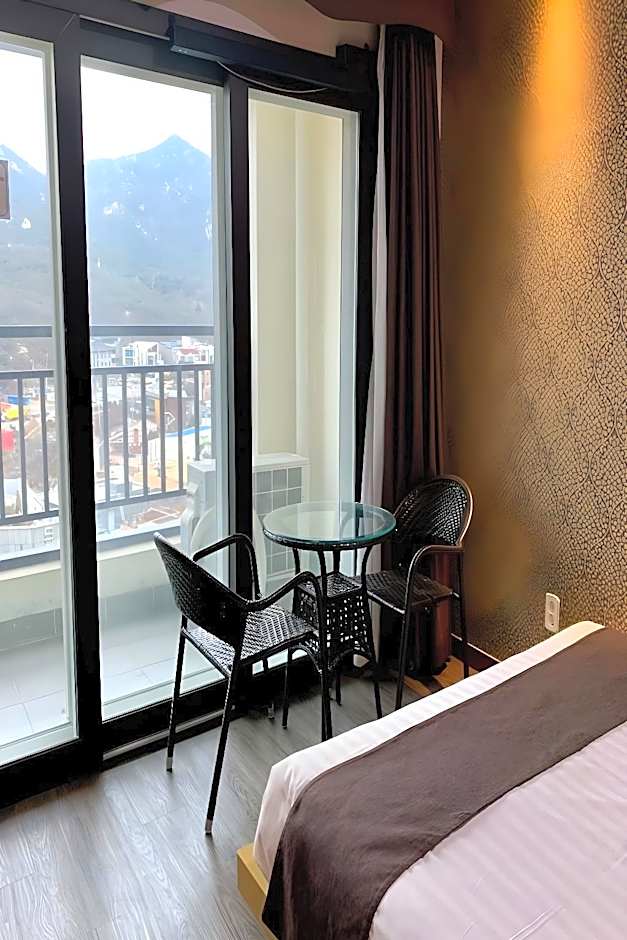 Cs Premier Hotel Anyang