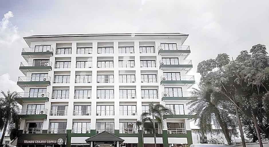 Maneerote Hotel Surin