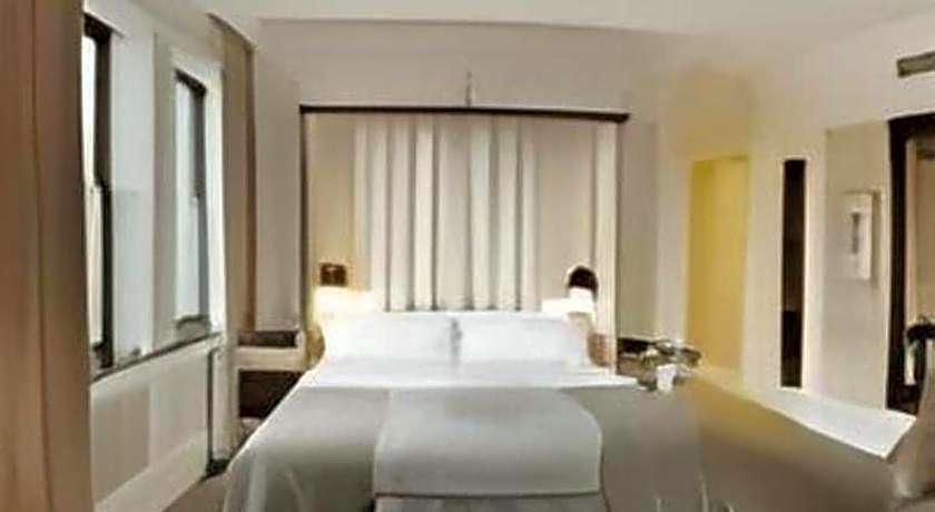 Fifteen Beacon Hotel