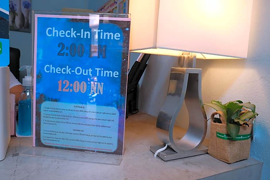 Sleep with Me Bangkok - BTS Phra Khanong