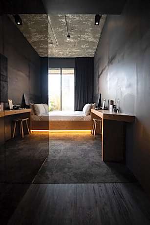 Classic Room with City View