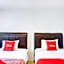 OYO 2574 Z Suites Hotel                                                                     