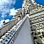 Achcha hotel - itsaraphap MRT station - Wat Arun