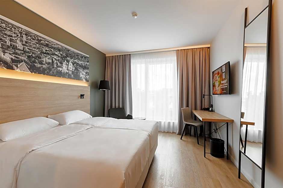 Park Inn by Radisson Vilnius Airport Hotel & Conference Centre