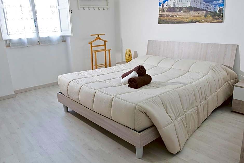Foto 1 von 8 von Deluxe