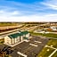 Cobblestone Hotel & Suites Denmark - Green Bay