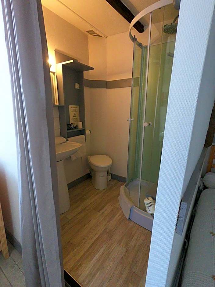 Le palais, hôtel - restaurant