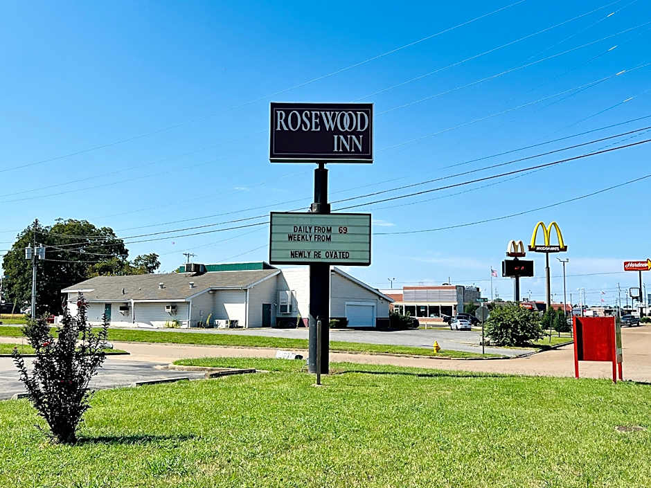 Rosewood Inn By OYO Union City I-69