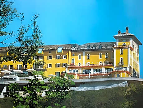 Grand Hotel Astoria