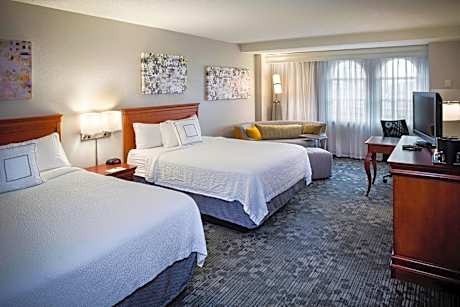 Two Queen Guest Room, Guest Room, 2 Queen, Sofa Bed