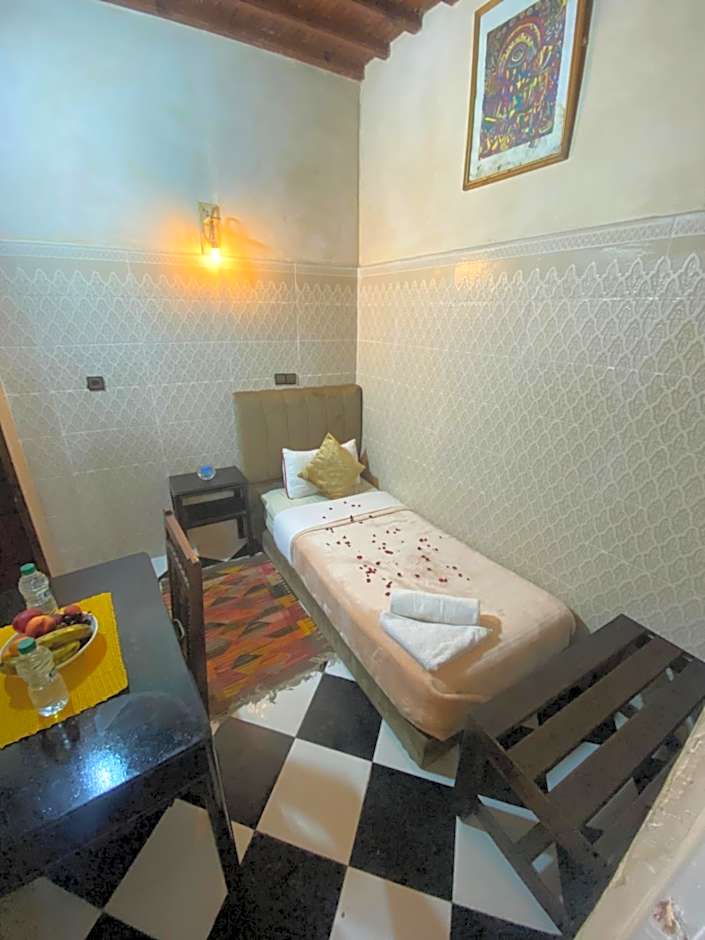 RIAD Tamazouzt