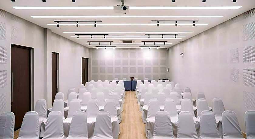 XOTEL