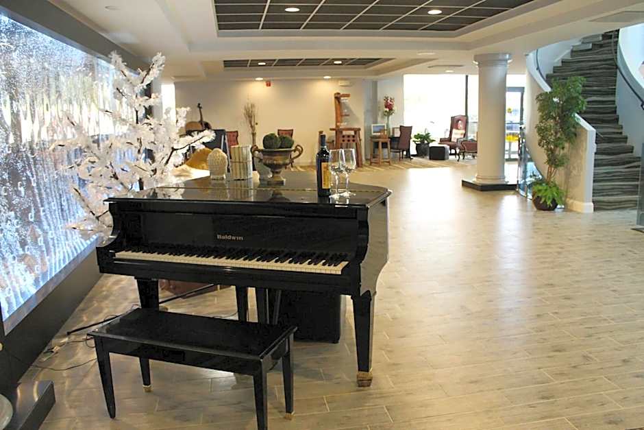 Regalia Hotel & Conference Center