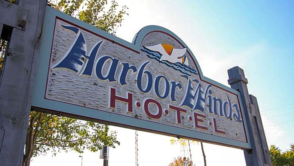 Harbor Winds Hotel