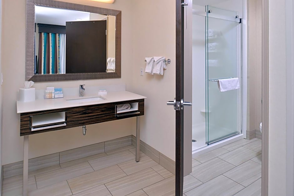 Hampton Inn & Suites Bend
