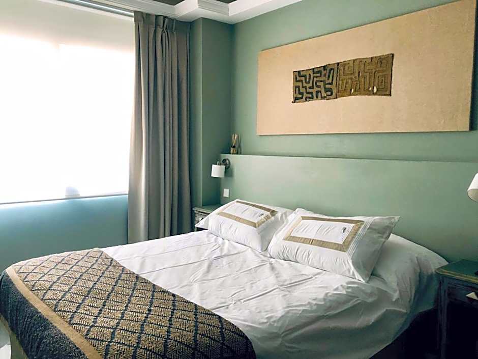 Recoletos Estudio en la mejor zona de Madrid