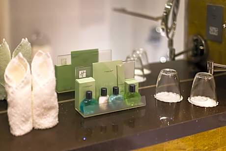 Standard King Room with Sofa Bed