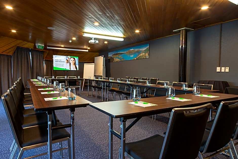 Holiday Inn Queenstown Frankton Road By IHG