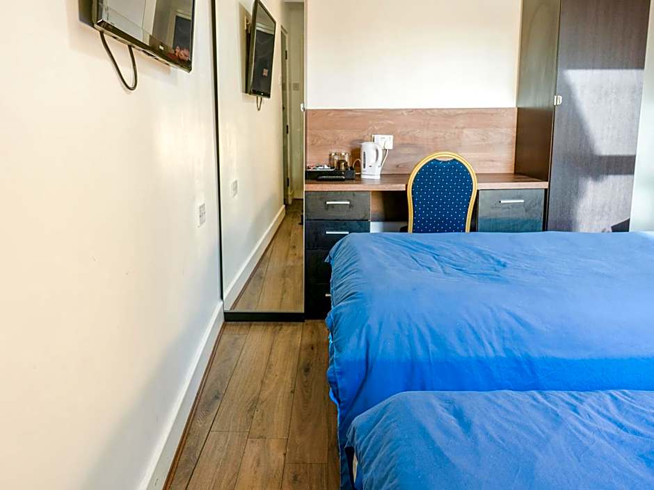 La Tavola Calda Hotel