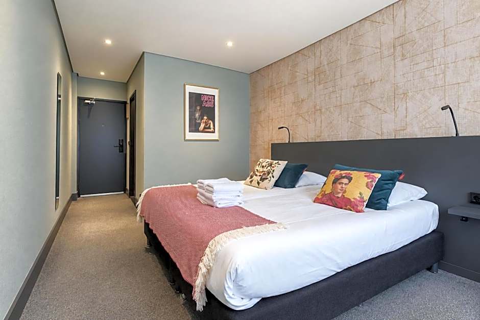 The Saints Sutor Hotel