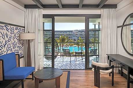 Junior Suite Pool View