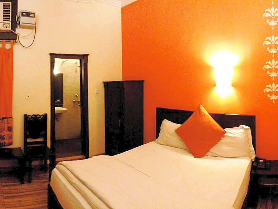 La Casa Hotel