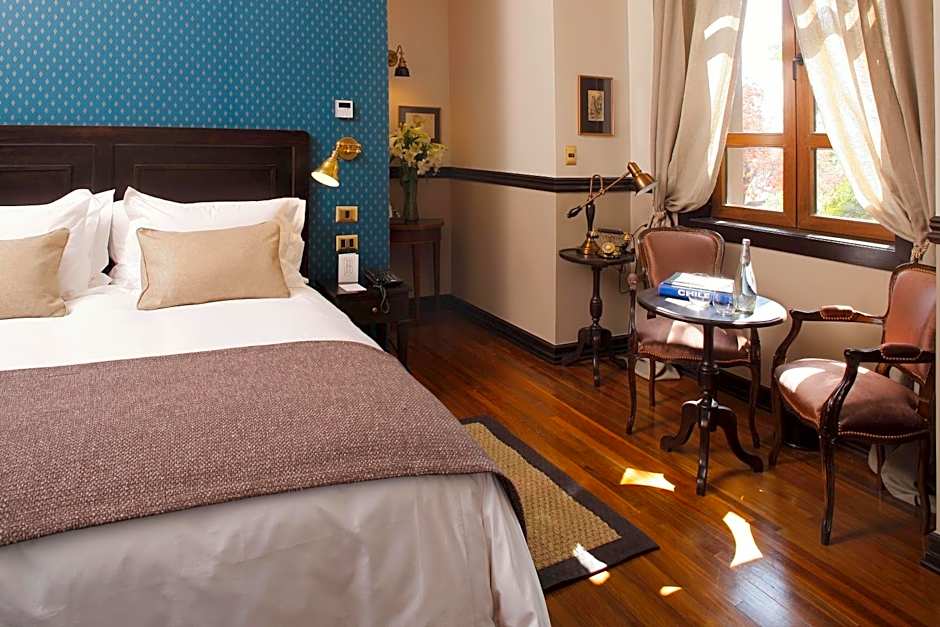 Hotel Boutique Castillo Rojo