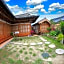 Saekdong Jeogori Hanok Guesthouse Jeonju