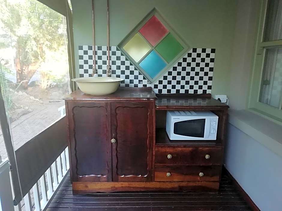 HouseMartin Lodge & Self Catering