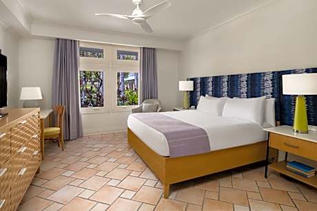 Two-Bedroom Villa with Exterior GardenView