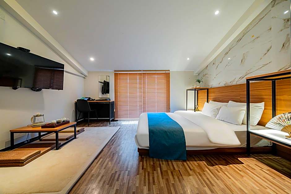 Dono 1796 Hotel Suwon