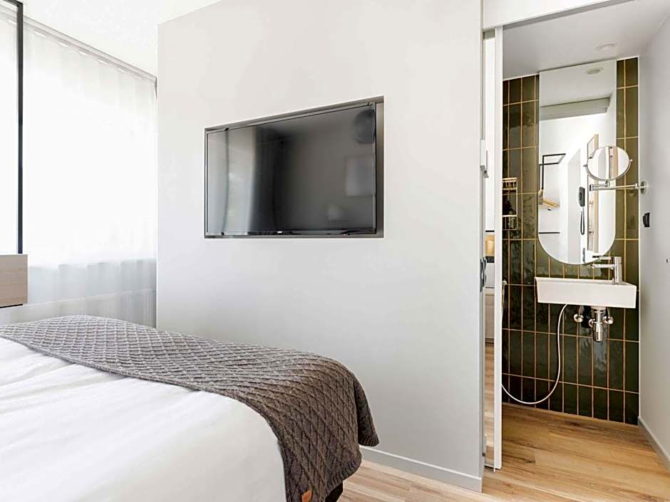 Oru Hub Hotel Tallinn - Handwritten Collection