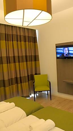 Twin Room with Balcony