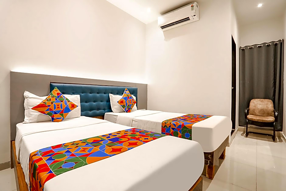 FabHotel JR Residency I - Turbhe
