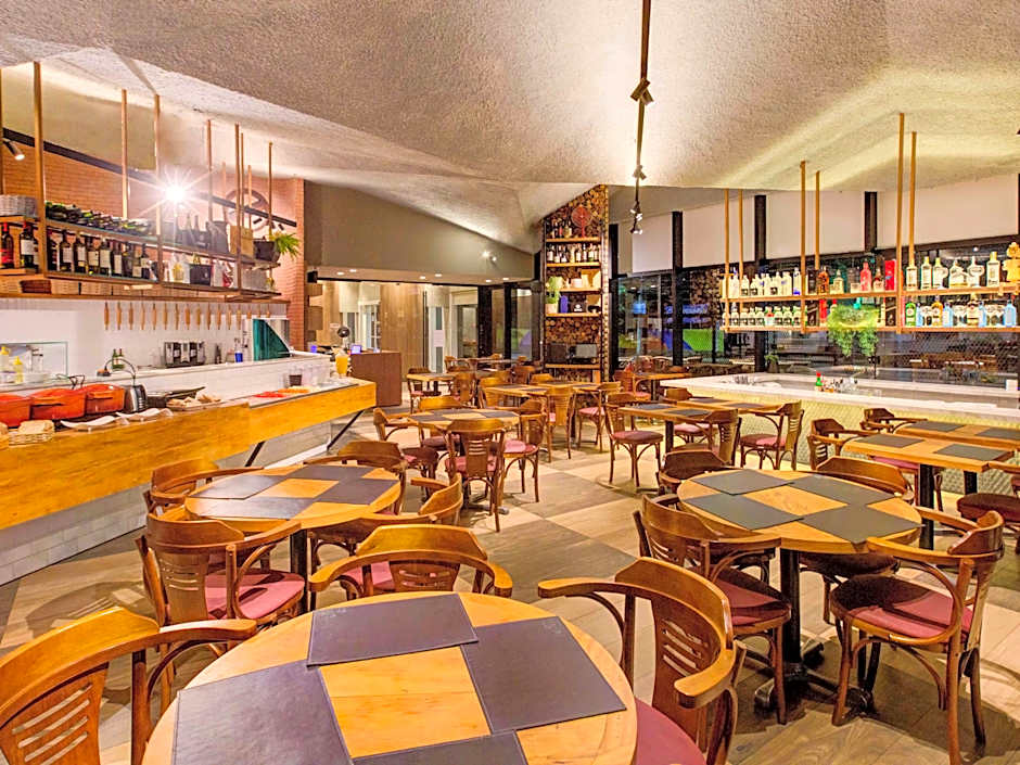 Ibis Vitoria Praia do Canto