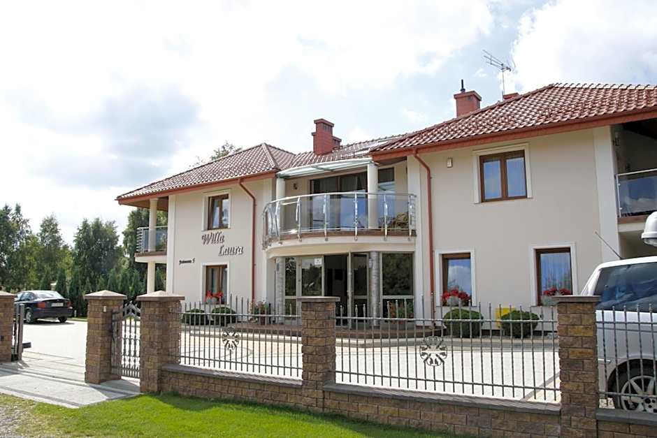 Willa Laura Rowy - Apartamenty nad morzem