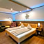 Hotel Pension Tyrol