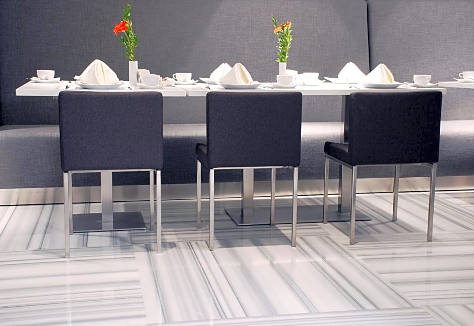 Met Boutique Hotel