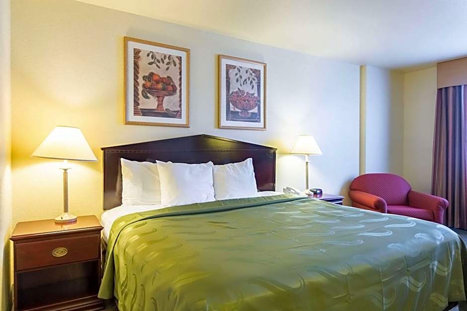 Quality Inn & Suites Alma - Fort Smith Northeast