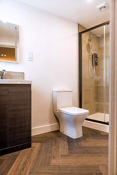 Modern 1-Bed Studio 4D Close to Royal Infirmary & DMU