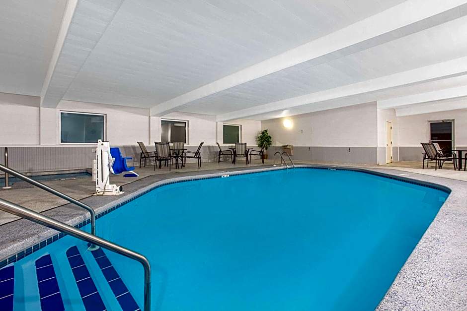 Days Inn by Wyndham Fond du Lac