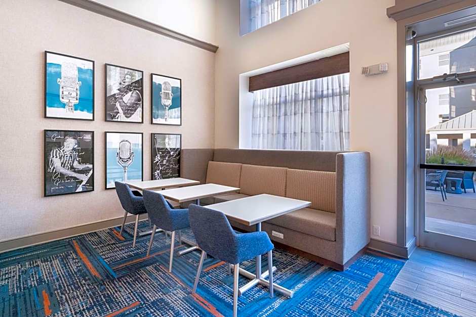 Hampton Inn By Hilton & Suites Memphis/Shady Grove