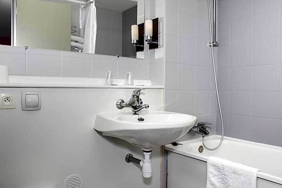 Hôtel Inn Design Resto Novo Bourges