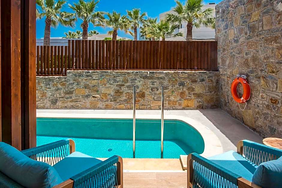 Noble Hotel & Suites - Adults Only