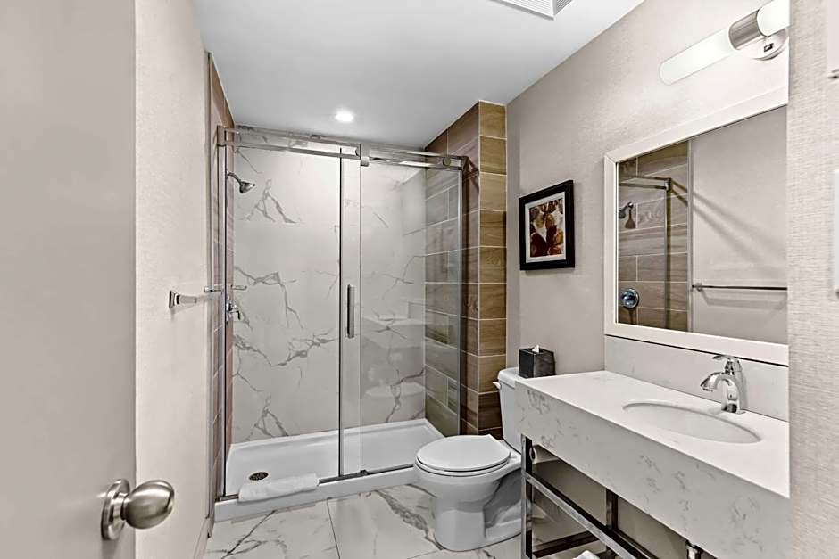 Best Western Plus Montreal East