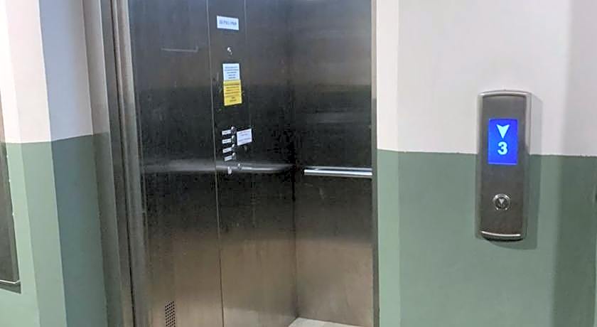 Room V @ Jalan Megat managed by SECOM