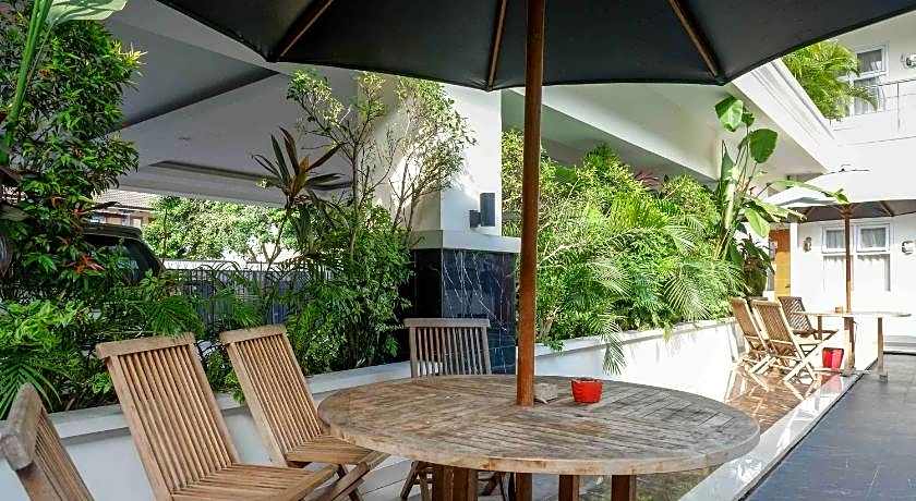 Urbanview Hotel Syariah Casa Azmya Yogyakarta by RedDoorz