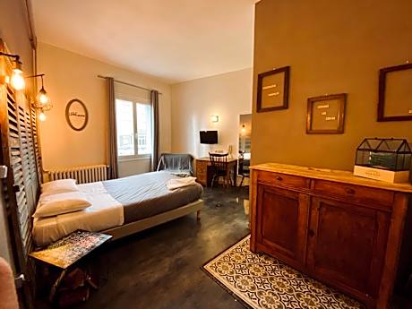 Hotel Le Midi Clermont-Cournon